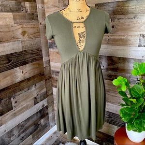 L.A. Hearts olive keyhole dress